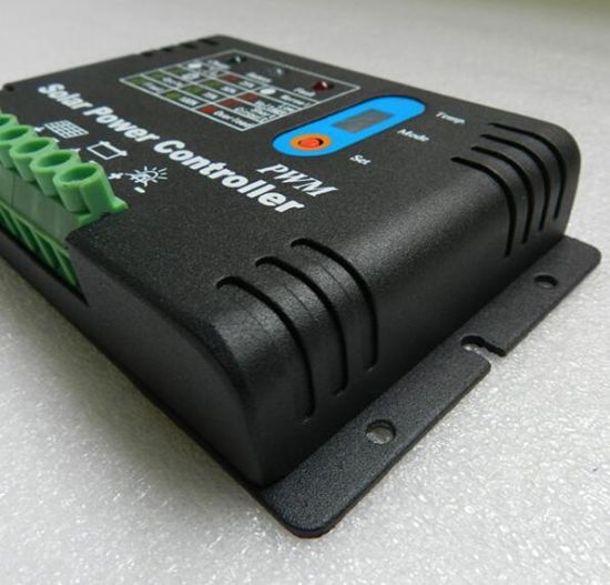 Controlador solar PWM de 36V/48V/10A para sistema de energía solar