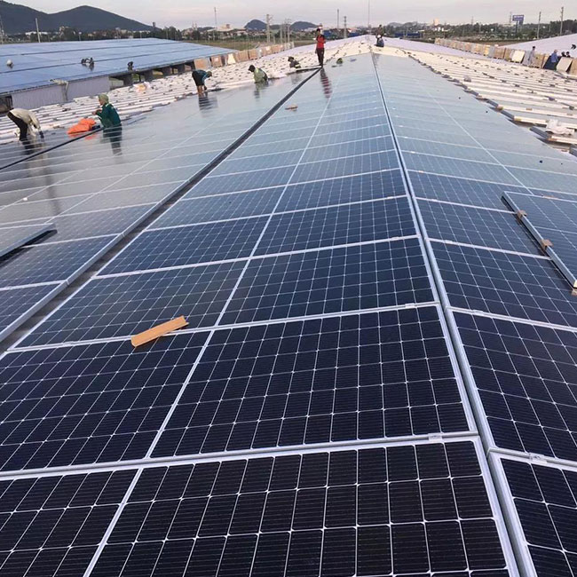 Mono de 182 mm Células medias de corte paneles solares-144 células 525W