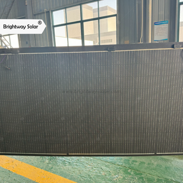 Brightway Panel solar flexible de 300W 300W con 25.2V de voltaje operativo adecuado para cochera