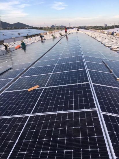 Mono de 182 mm Células medias paneles solares-144 células 540W