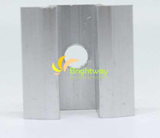 Abrazadera de aluminio AAM002 para el sistema de energía solar