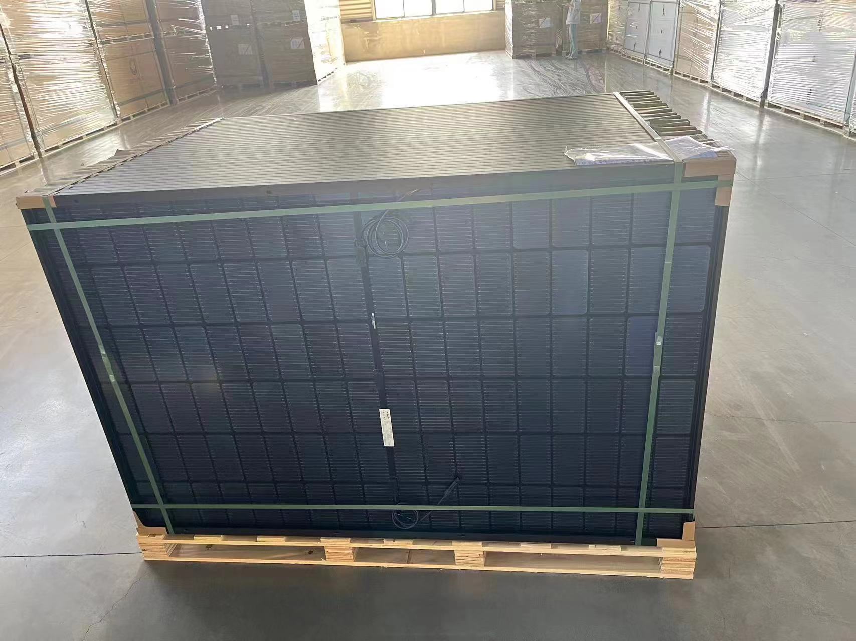 Brightway Solar 435W N Tipo de vidrio doble bifacial 108 Cells con marco negro para el hogar