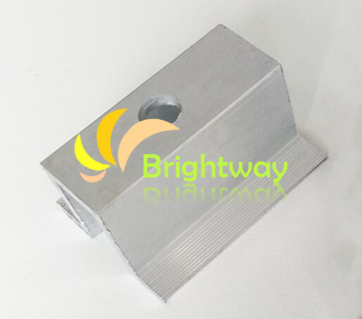 Abrazadera media de aluminio AAM001 para el sistema de energía solar