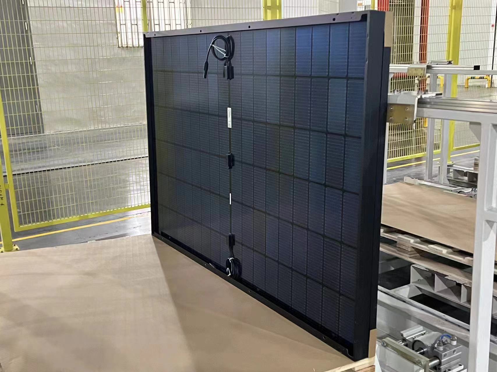 Brightway Solar 435W N Tipo de vidrio doble bifacial 108 Cells con marco negro para el hogar