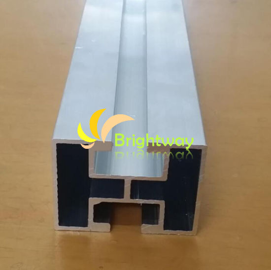 Riel de aluminio AM004 para sistema de energía solar